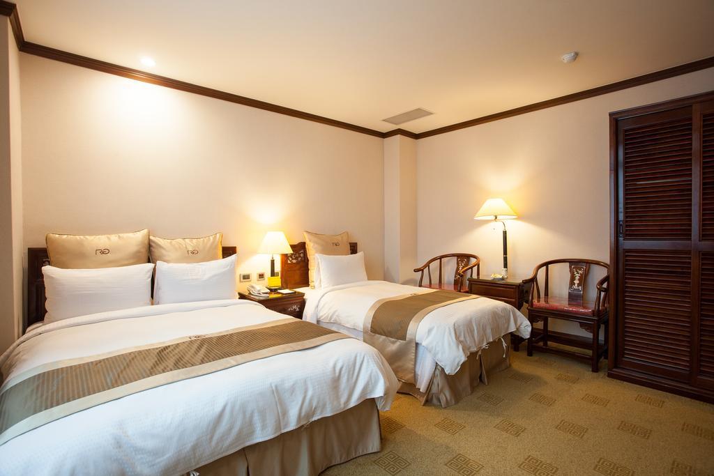 Rich Garden Hotel Тайбэй Экстерьер фото