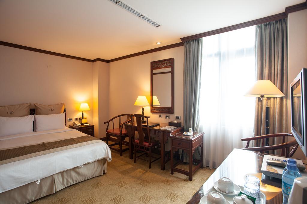 Rich Garden Hotel Тайбэй Экстерьер фото