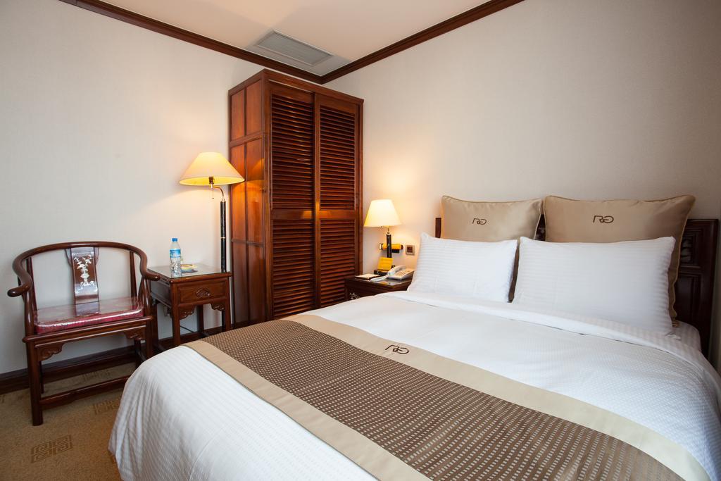 Rich Garden Hotel Тайбэй Экстерьер фото
